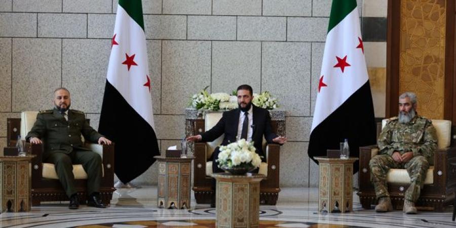 الرئيس الشرع يجتمع بقيادات وزارة الدفاع - تليجراف الخليج