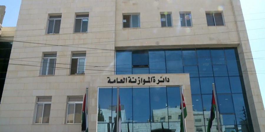 رئيس الوزراء يُعمم لإعداد مشروع قانون الموازنة العامة للسنة المالية 2026 - تليجراف الخليج