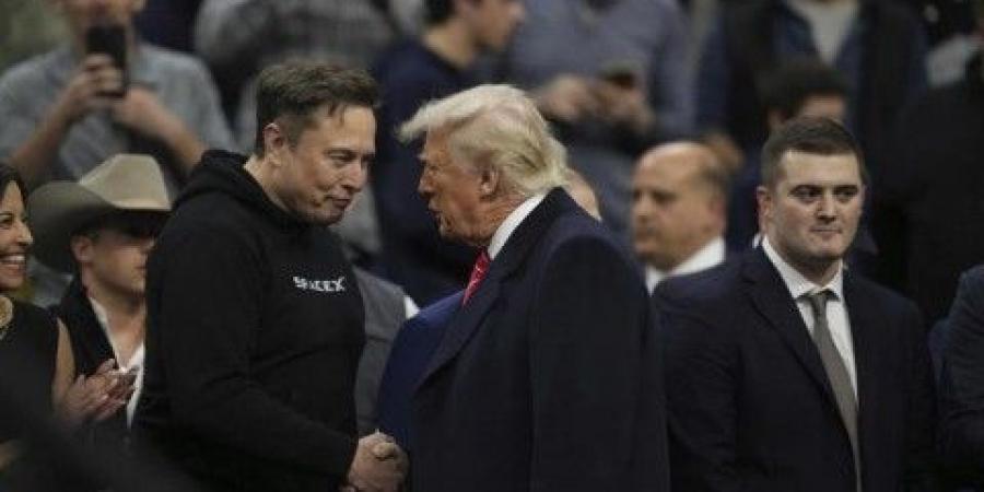 “ثورة لوس أنجلوس” تتحرّك وتتوسّع .. دفتر الأيّام السوداء يفتح صفحاته وترامب في مُواجهة “20 “مليون لاتيني مُقيم - تليجراف الخليج