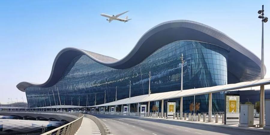 مطار زايد الدولي يتوقع حدوث بعض الاضطرابات في الرحلات الجوية خلال اليوم - تليجراف الخليج