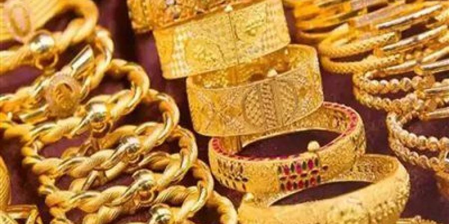 الأسواق العالمية في مفترق طرق.. الذهب يصعد والعملات الرقمية تتأهب للانطلاق - تليجراف الخليج