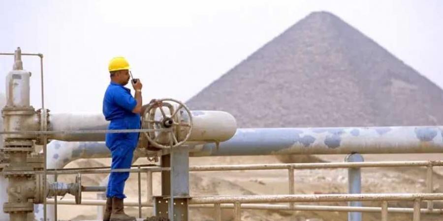 هل تنطفئ المصابيح في القاهرة .. وقف إمدادات الغاز عن مصر بسبب الحرب الإيرانية الإسرائيلية - تليجراف الخليج