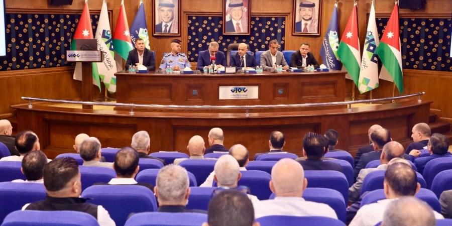 لقاء حواري بين مجلس أمن محافظة العاصمة وتجارة عمان - تليجراف الخليج