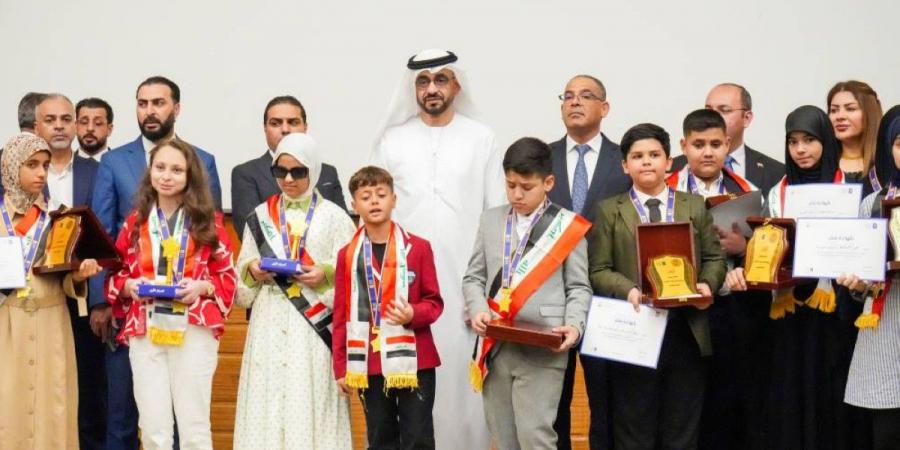 تتويج عائشة نزار ناظم بطلة لتحدي القراءة العربي في العراق - تليجراف الخليج