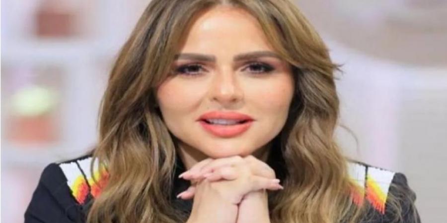 فنان فرنسي يتهم مها الصغير بسرقة لوحاته - تليجراف الخليج