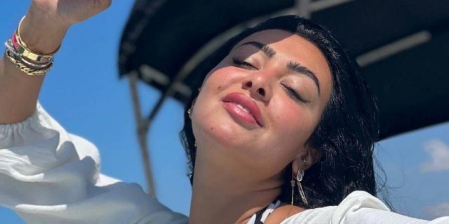 ميرهان حسين تردّ على جدل ارتباطها عاطفياً (فيديو) - تليجراف الخليج