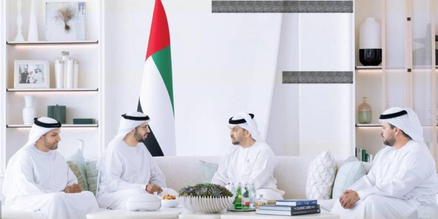 حمدان بن زايد يطلع على أبرز مشاريع «الشؤون الإسلامية والأوقاف والزكاة» - تليجراف الخليج