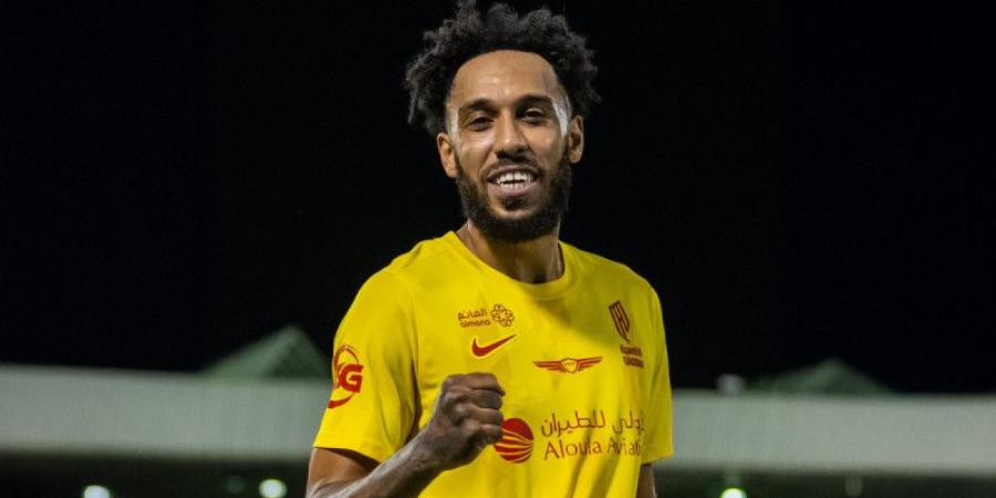 الاتفاق يقترب من أفريقي.. ويفاوض «أوبا» - تليجراف الخليج