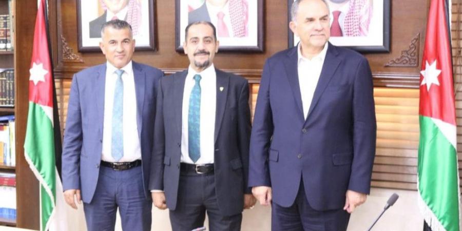 79 محاميا جديدا يؤدون اليمين القانونية أمام وزير العدل - تليجراف الخليج