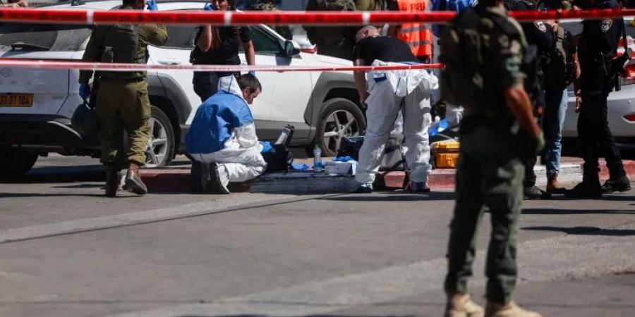 مقتل جندي إسرائيلي في عملية طعن بالضفة واستشهاد المهاجمين - تليجراف الخليج
