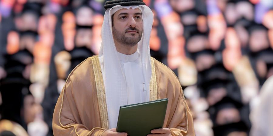 سلطان بن أحمد القاسمي يوجه بتخصيص منح دراسية لأوائل الثانوية العامة على مستوى الدولة في جامعة الشارقة - تليجراف الخليج
