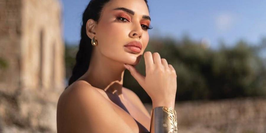 فنان سوري مفاجأة سيرين عبد النور في كليب أغنيتها الجديدة - تليجراف الخليج