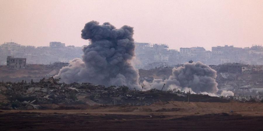 استشهاد 64 فلسطينيا بينهم 17 أمام عيادة الخميس - تليجراف الخليج