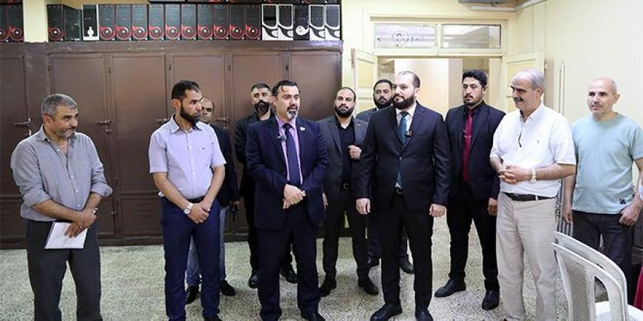 وزير التربية ومحافظ دمشق يتفقدان أعمال تنتيج الأوراق الامتحانية لشهادتي التعليم الأساسي والثانوية المهنية بدمشق - تليجراف الخليج
